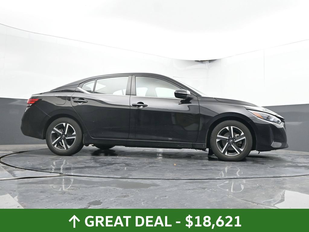 Used 2024 Nissan Sentra SV FWD image 35