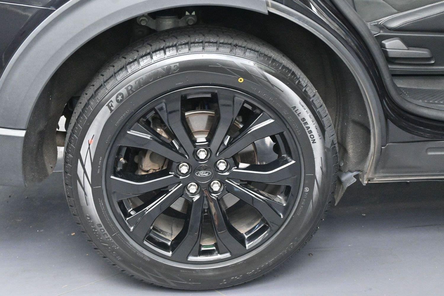 Used 2022 Ford Explorer ST AWD/4WD image 36