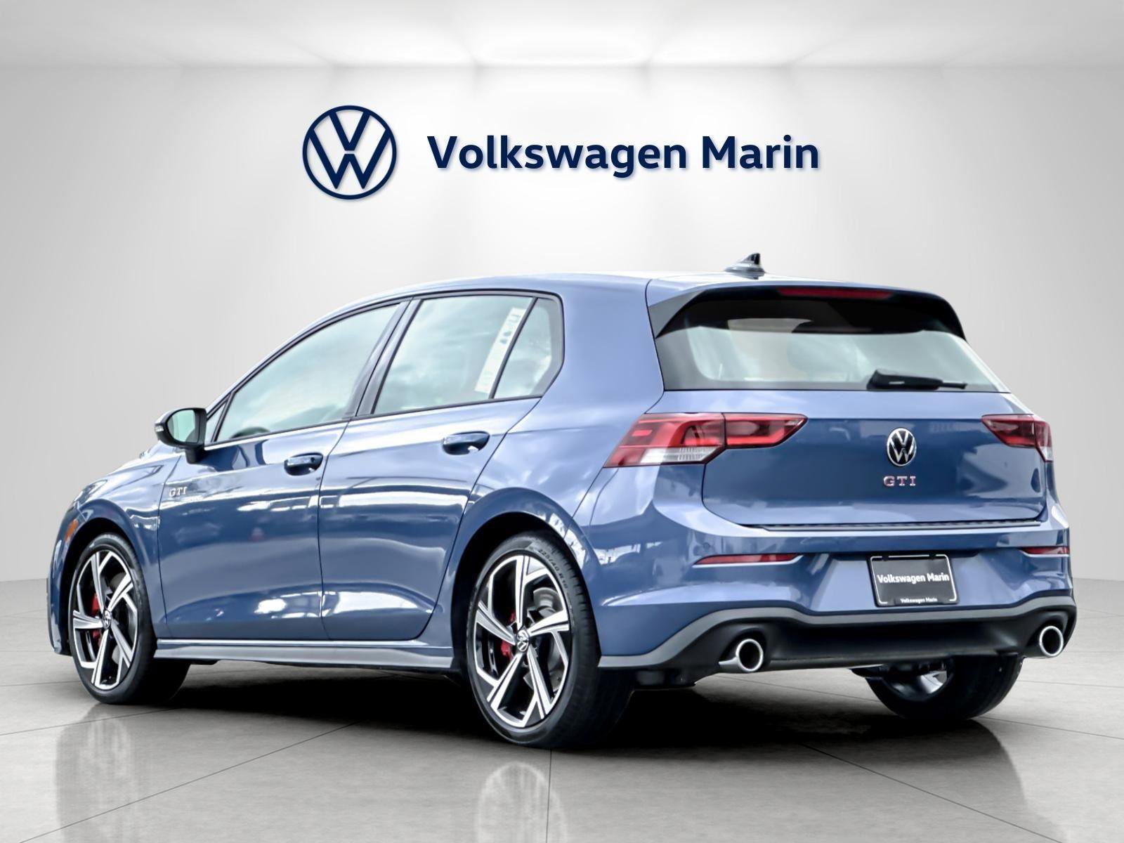 New 2026 Volkswagen GTI SE FWD image 3