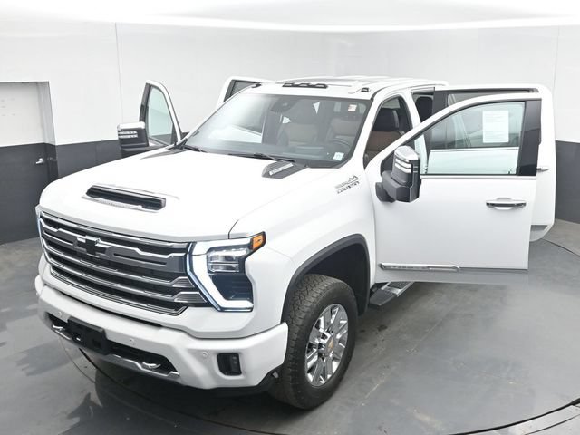 Used 2024 Chevrolet Silverado 2500 Custom w/ Custom Value Package AWD/4WD image 53