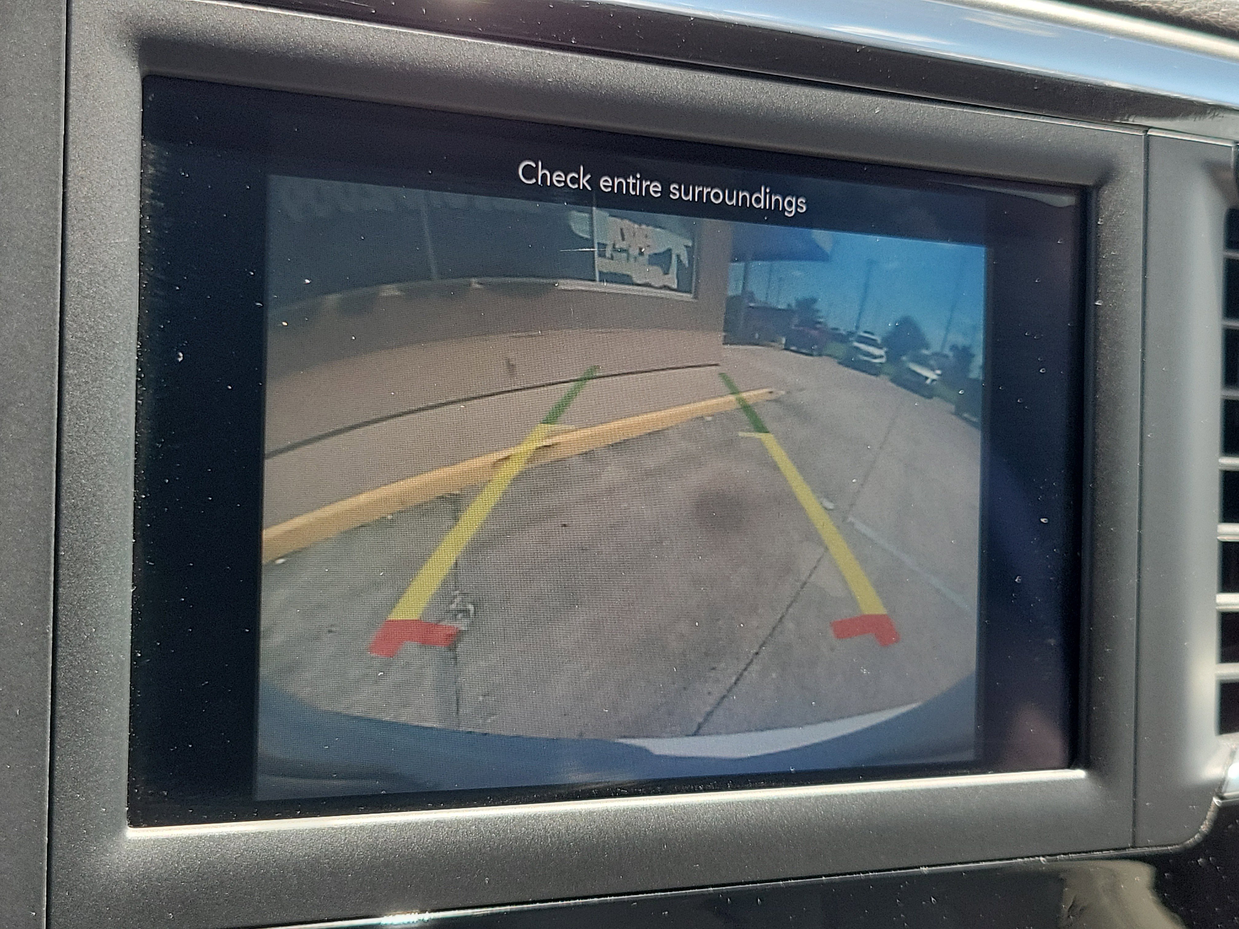 Used 2021 Chrysler Voyager Lxi FWD image 21