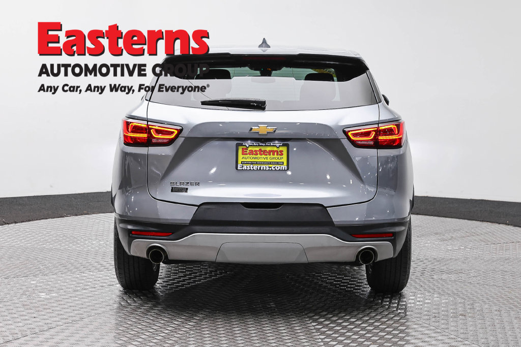 Used 2025 Chevrolet Blazer LT FWD image 7