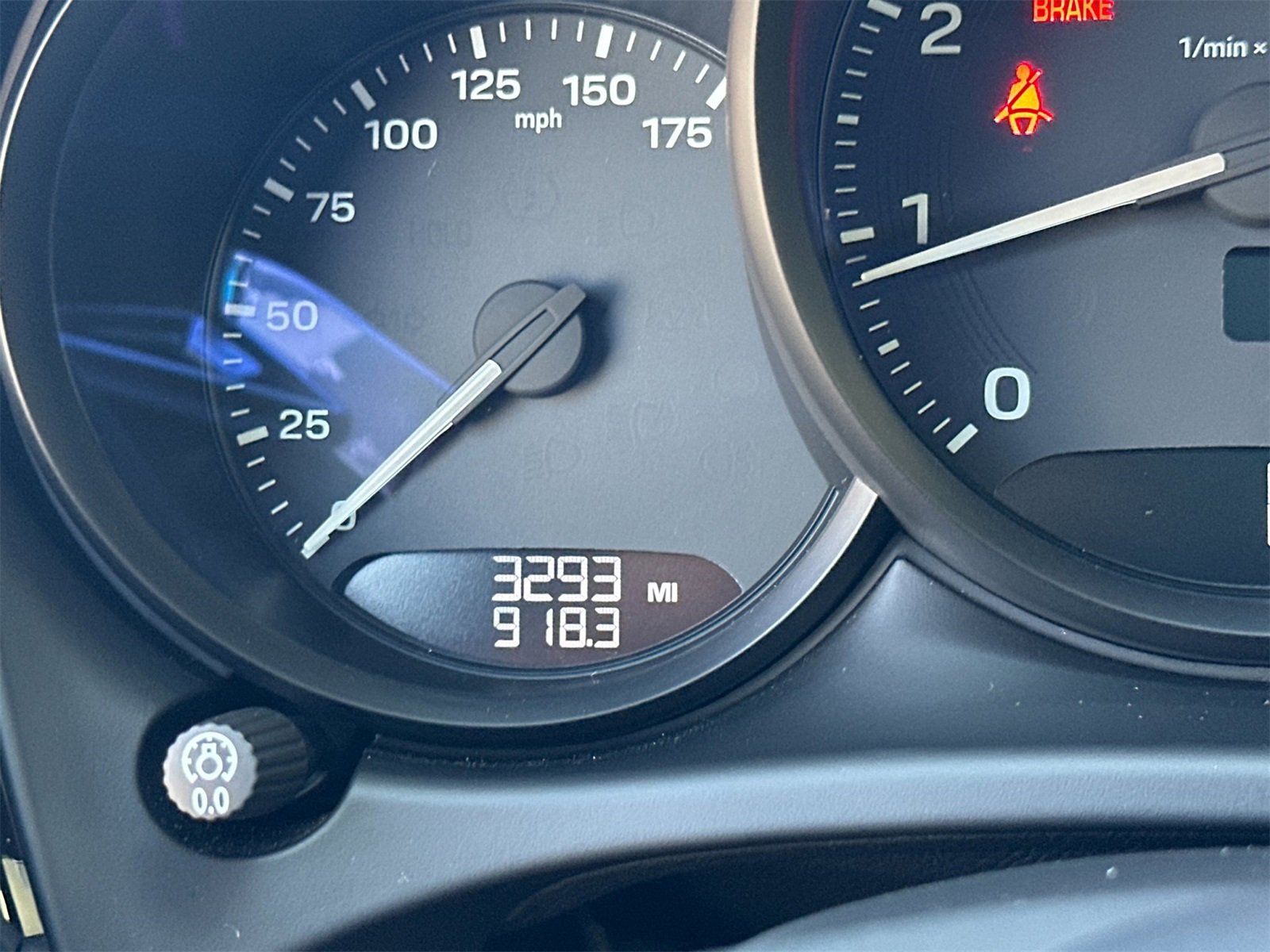 Used 2025 Porsche Macan image 30