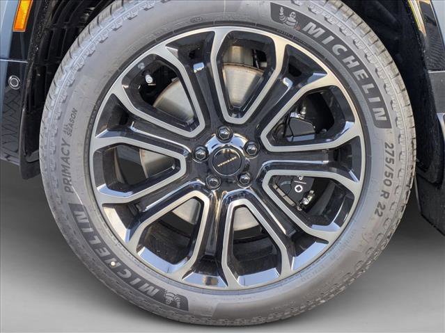 New 2026 Land Rover Defender 110 OCTA image 10