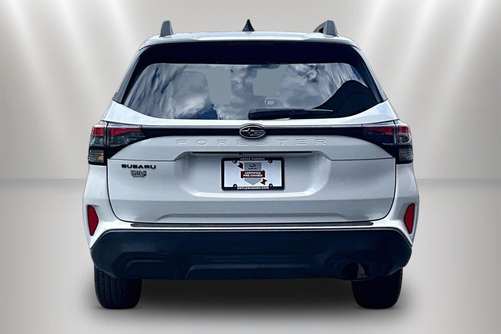 Certified 2026 Subaru Forester Premium AWD/4WD image 6