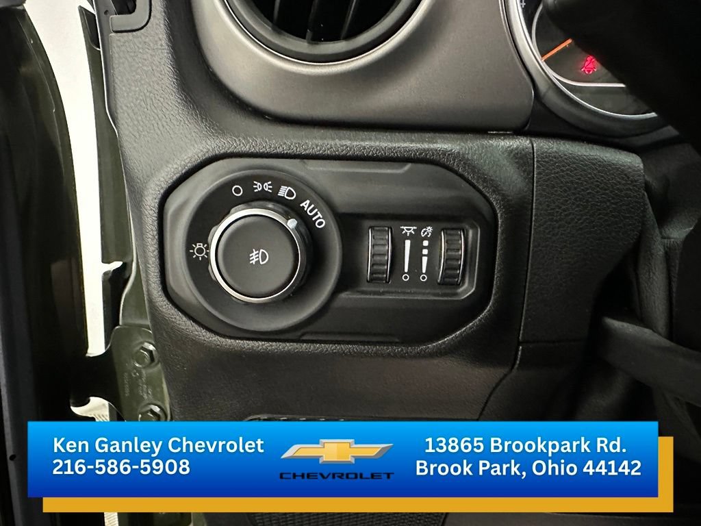 Used 2021 Jeep Wrangler Unlimited Sport AWD/4WD image 10