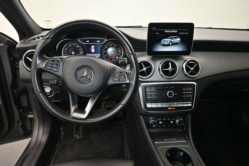 Used 2020 Mercedes-Benz GLA 250 4MATIC image 13