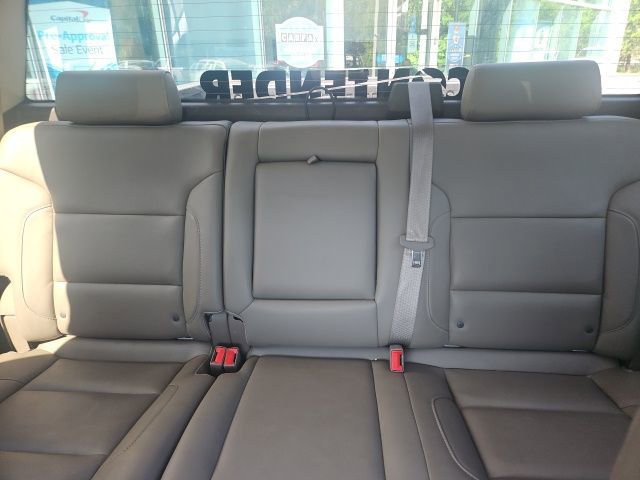 Used 2014 GMC Sierra 1500 SLT w/ SLT Crew Cab Value Package AWD/4WD image 17