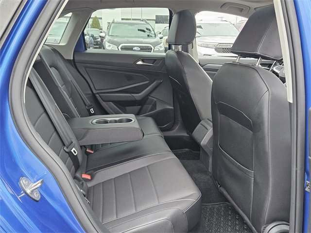 Used 2023 Volkswagen Jetta SE image 15