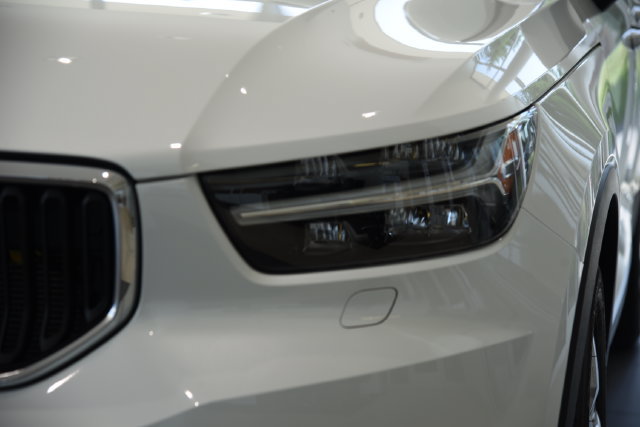 Used 2021 Volvo XC40 T5 Momentum w/ Premium Package AWD/4WD image 8
