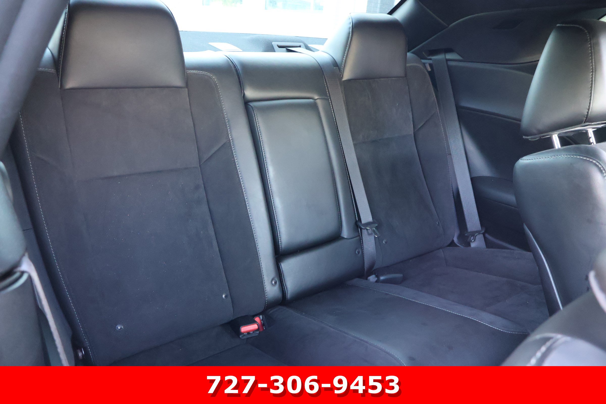 Used 2019 Dodge Challenger R/T Scat Pack w/ Shaker Package RWD image 18