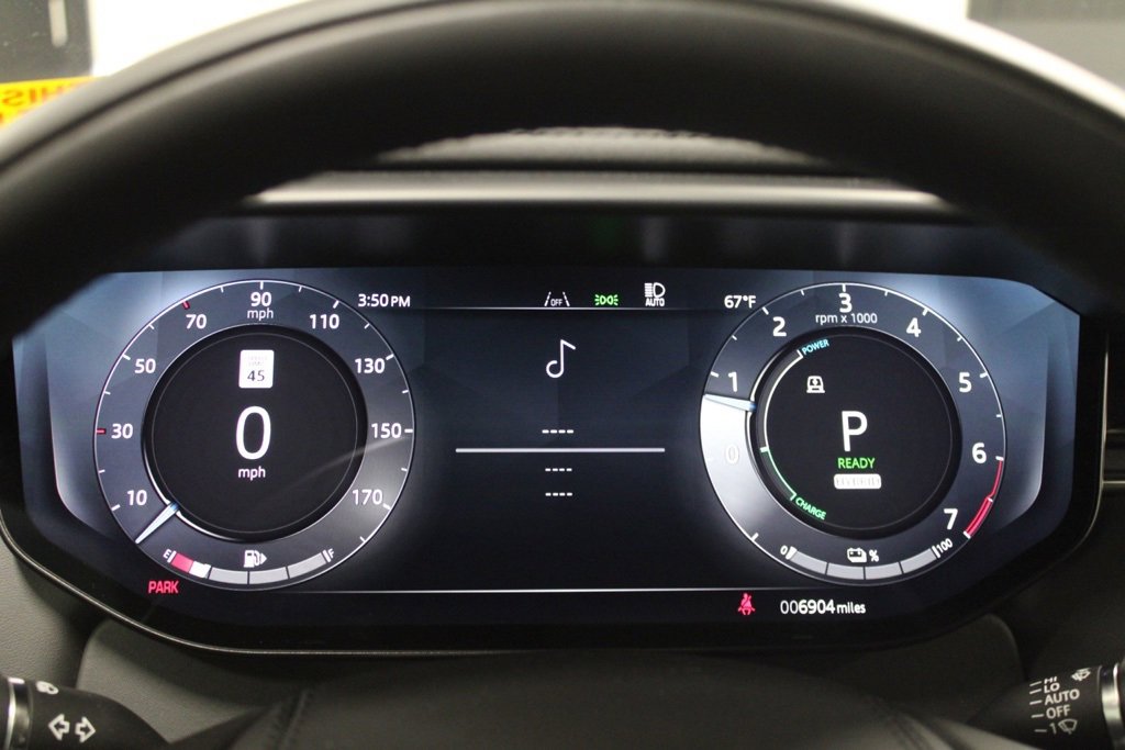 Used 2025 Land Rover Range Rover Sport Dynamic SE image 22