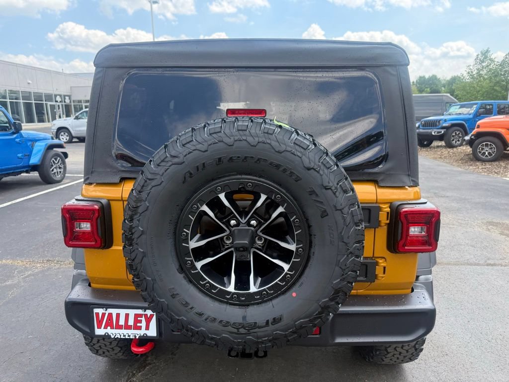 New 2026 Jeep Wrangler Unlimited Rubicon w/ Xtreme 35 Tire Package AWD/4WD image 5