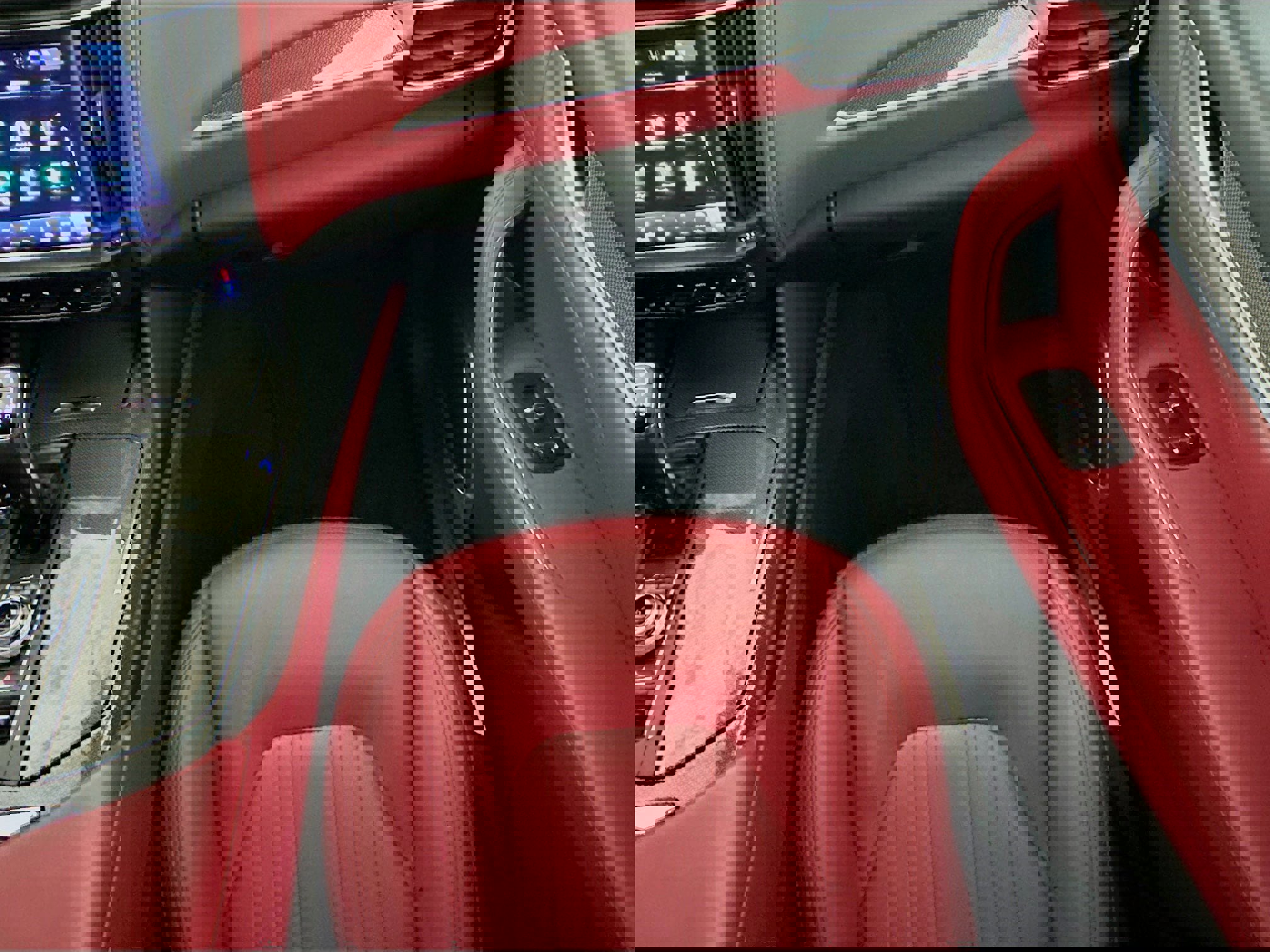 Used 2023 Maserati Levante Modena image 22