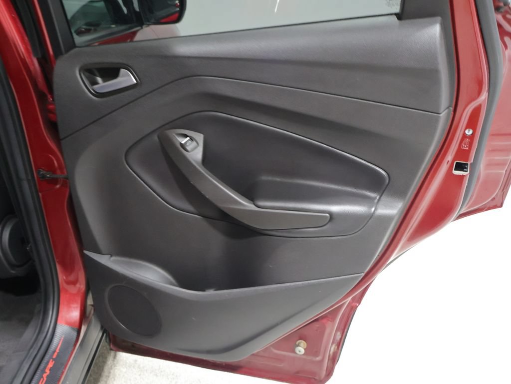 Used 2019 Ford Escape SE w/ SE Sport Appearance Package AWD/4WD image 20
