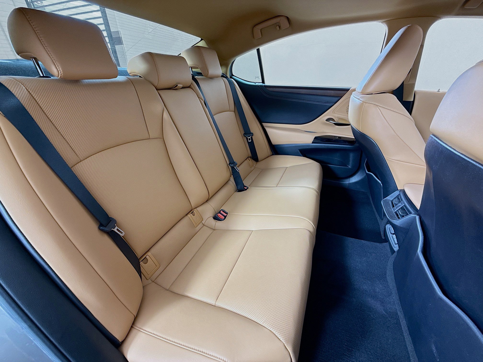 Certified 2023 Lexus ES 350 w/ Premium Package image 25