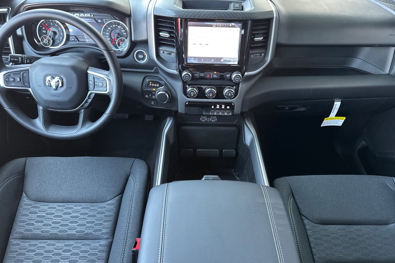 New 2026 RAM 1500 Express AWD/4WD image 12