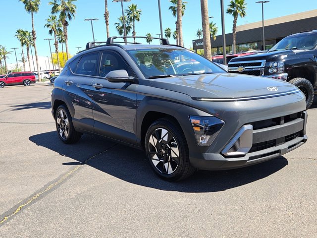 Certified 2025 Hyundai Kona SEL image 3