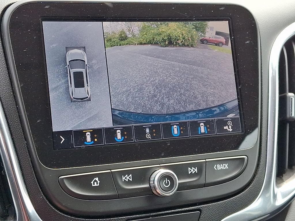 Used 2020 Chevrolet Equinox Premier AWD/4WD image 22