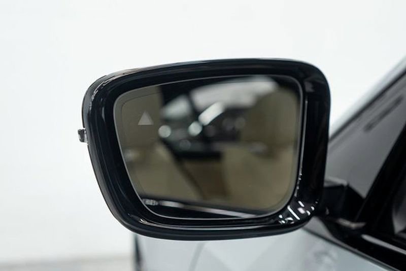 Used 2025 BMW 330i xDrive w/ M-Sport Package image 47