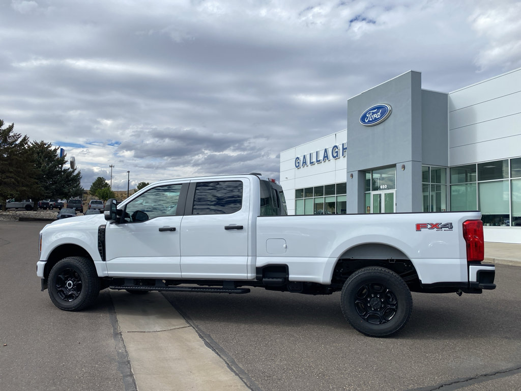New 2026 Ford F350 4x4 Crew Cab Super Duty image 24