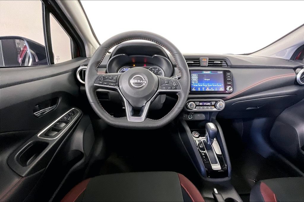 Certified 2025 Nissan Versa SR w/ Trunk Package FWD image 6