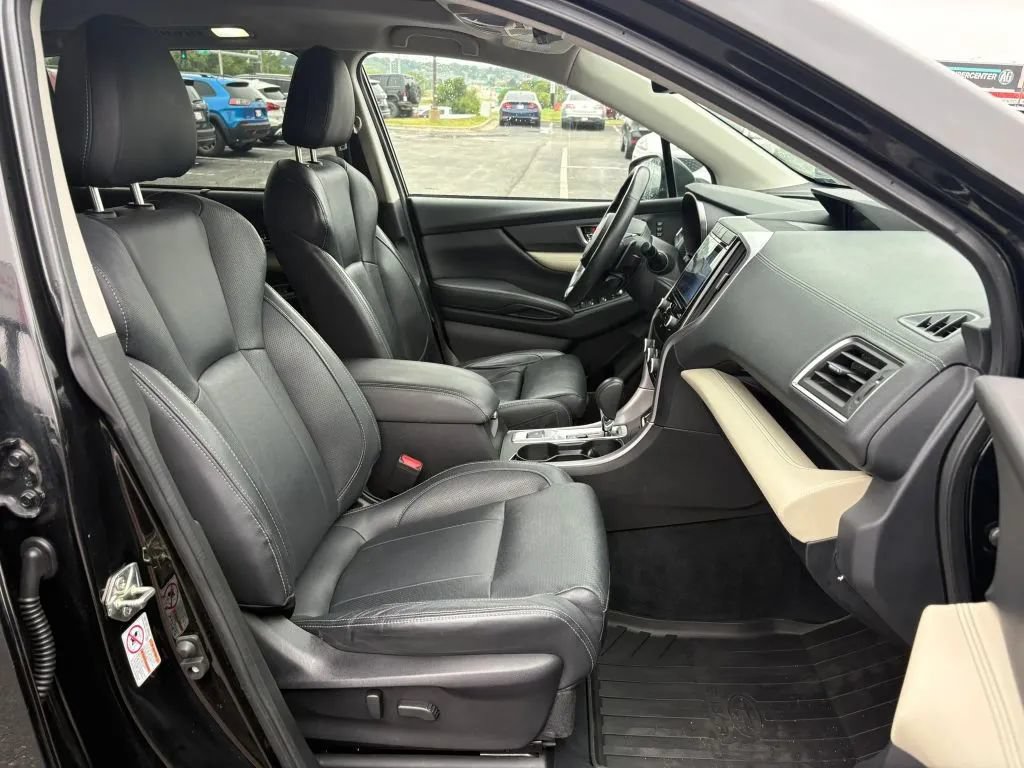 Used 2020 Subaru Ascent Limited AWD/4WD image 18