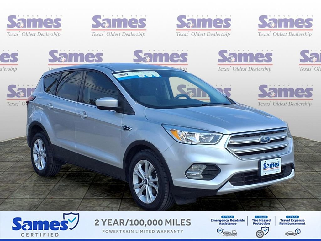 Used 2019 Ford Escape SE image 1