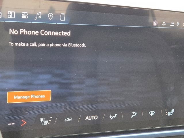 New 2026 Chevrolet Equinox EV LT image 11