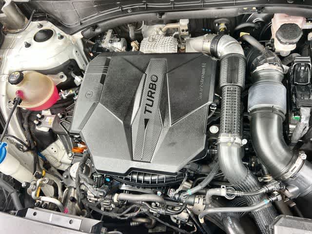 Used 2024 Hyundai Santa Fe SEL FWD image 10