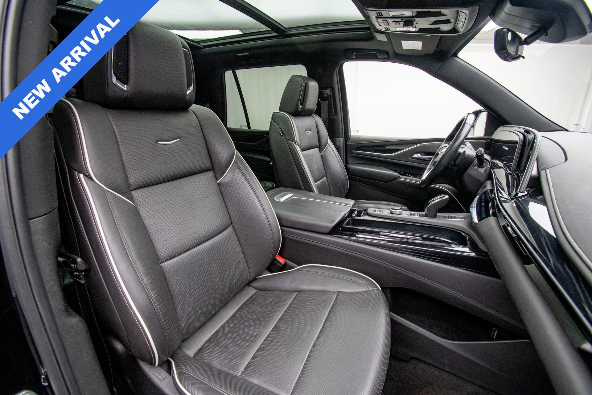 Used 2024 Cadillac Escalade Sport image 12