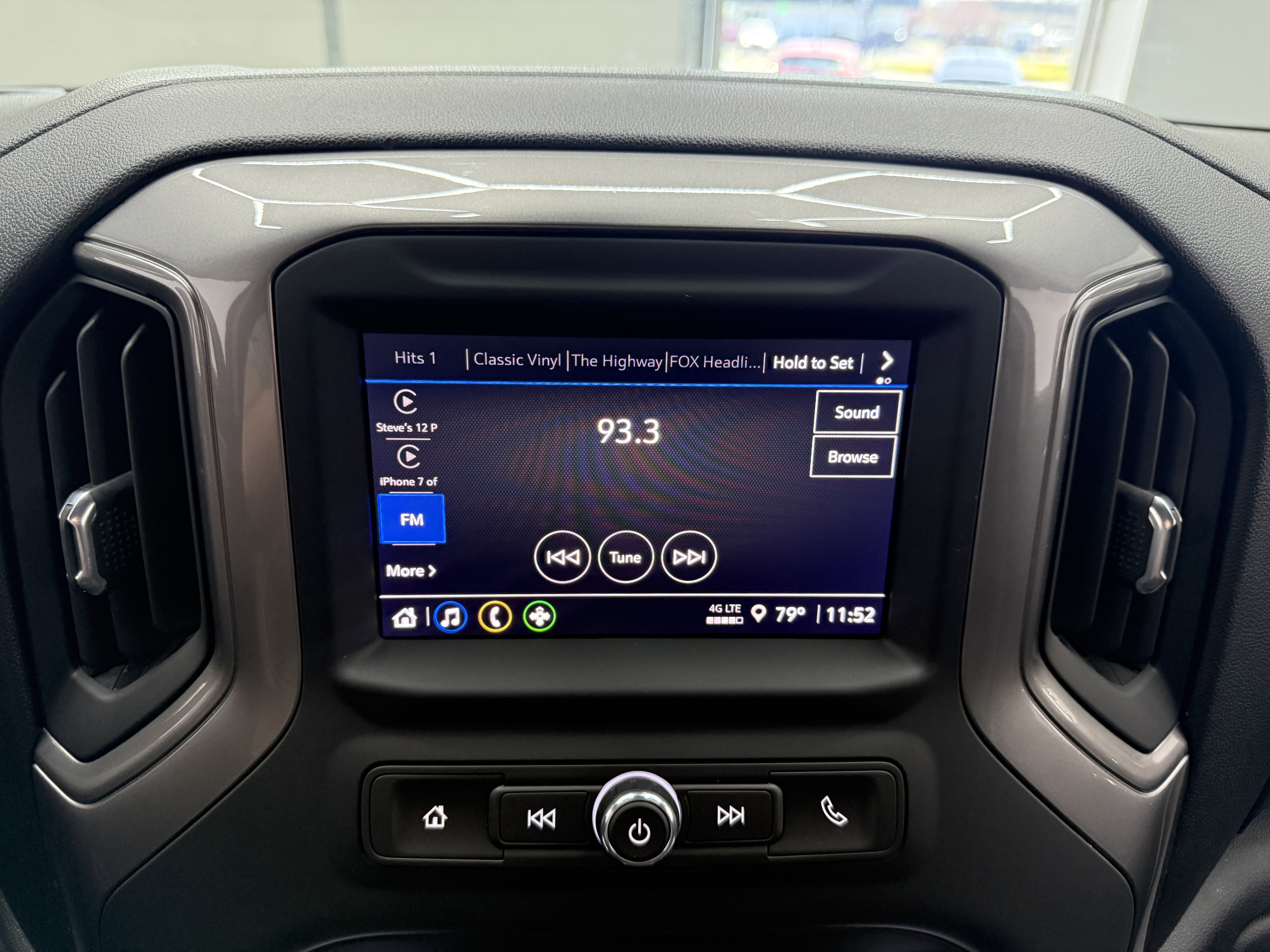 Used 2024 GMC Sierra 1500 Pro w/ Graphite Edition AWD/4WD image 15