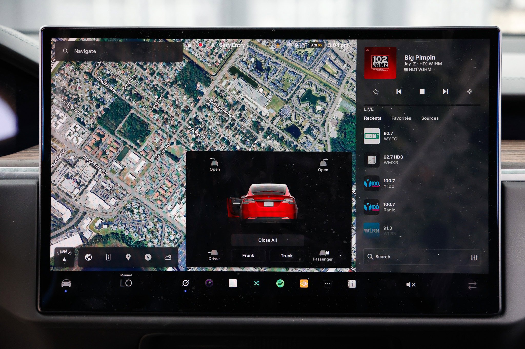 Used 2022 Tesla Model X AWD/4WD image 32