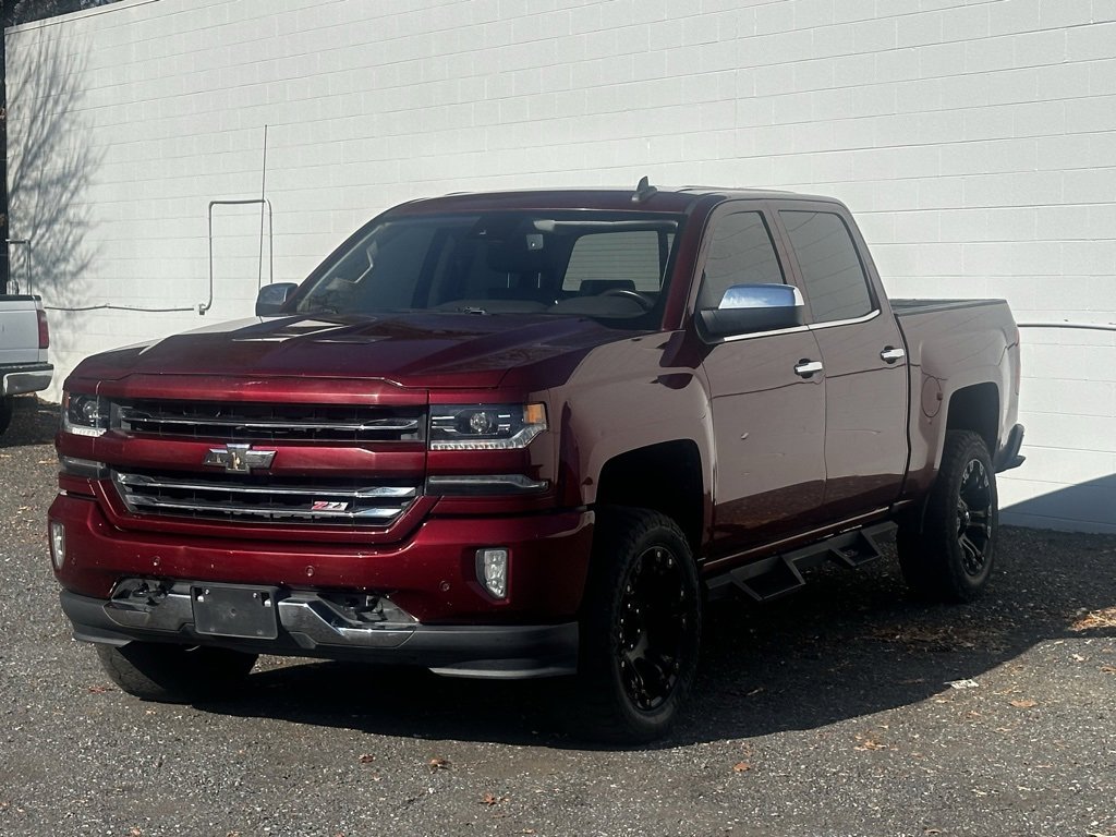 Used 2017 Chevrolet Silverado 1500 LTZ Z71 w/ LTZ Plus Package image 3