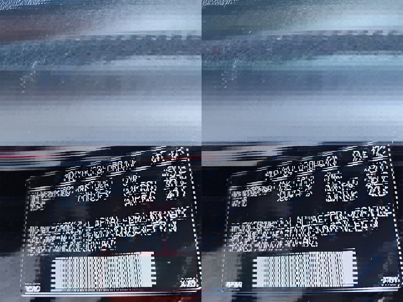 Used 2015 Volvo V60 T5 Platinum image 38