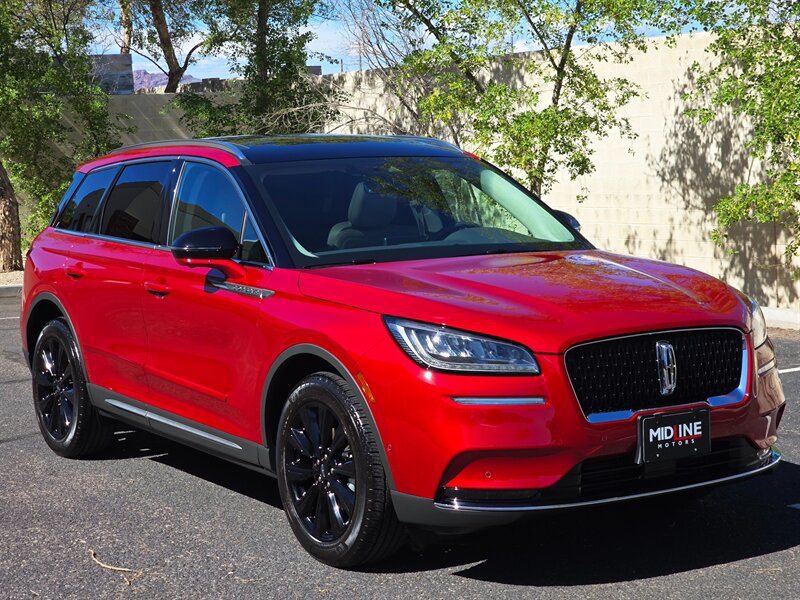 Used 2020 Lincoln Corsair Reserve w/ Equipment Group 201A FWD image 2