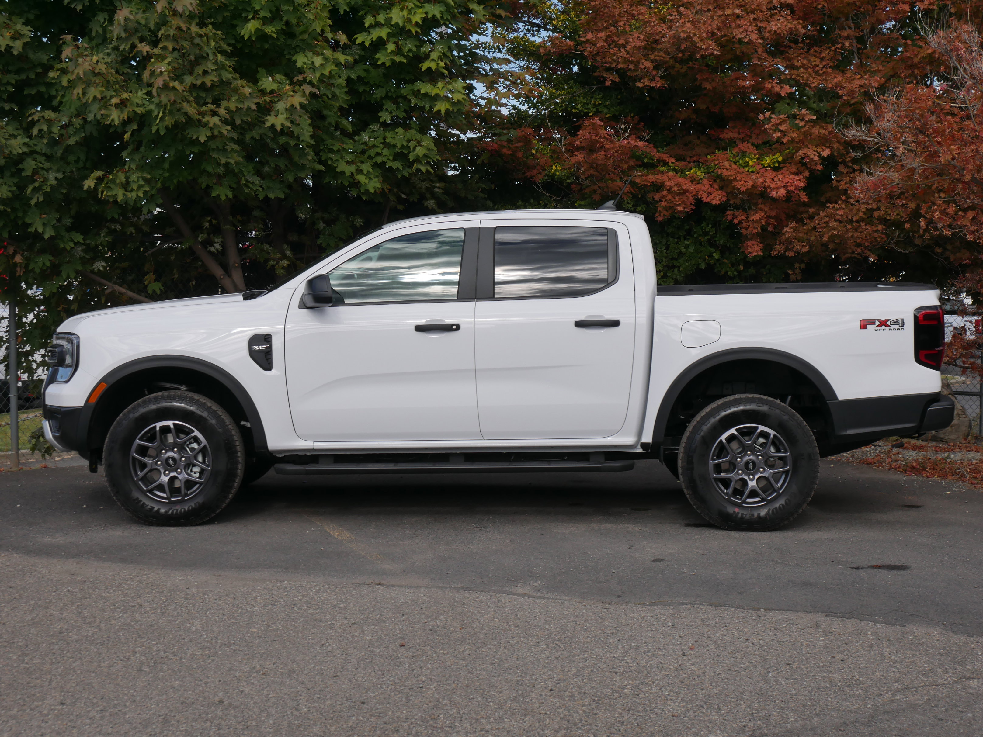 New 2025 Ford Ranger XLT w/ FX4 Off-Road Package image 18
