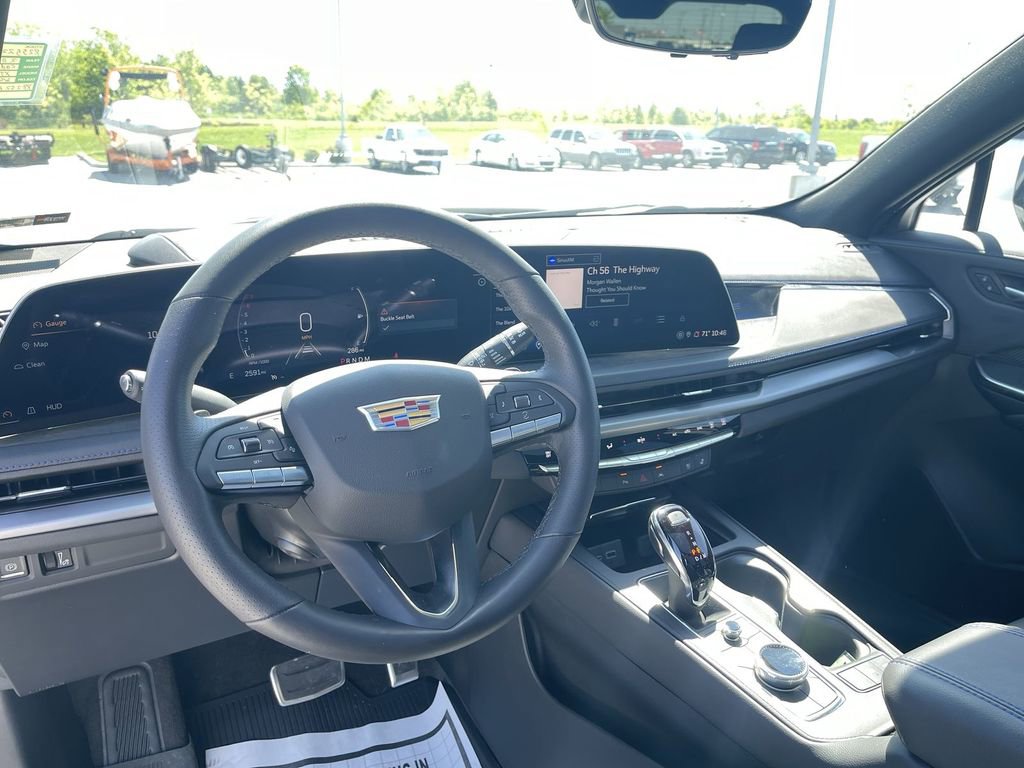 Used 2024 Cadillac XT4 Sport AWD/4WD image 18