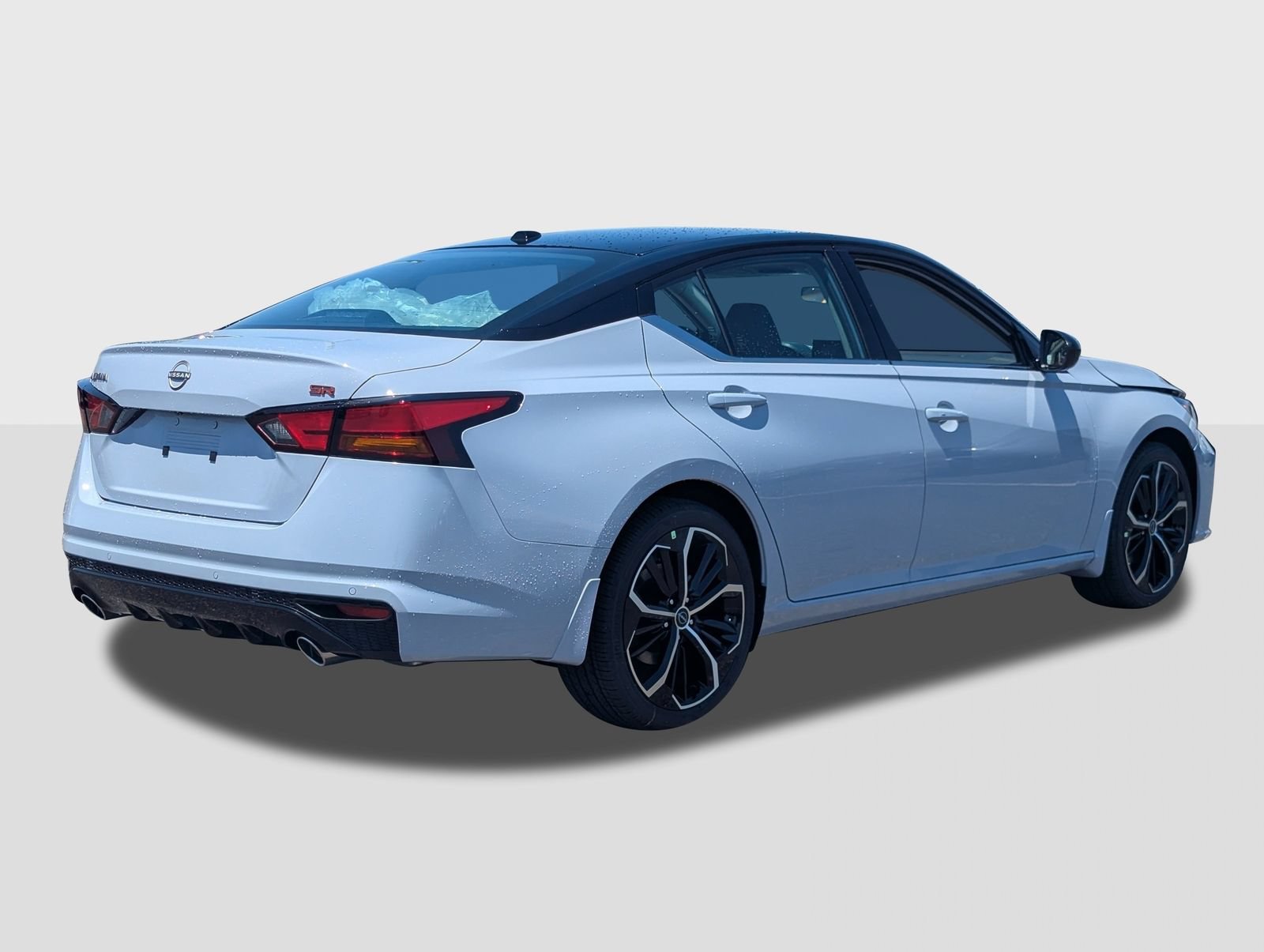 New 2026 Nissan Altima 2.5 SR FWD image 6