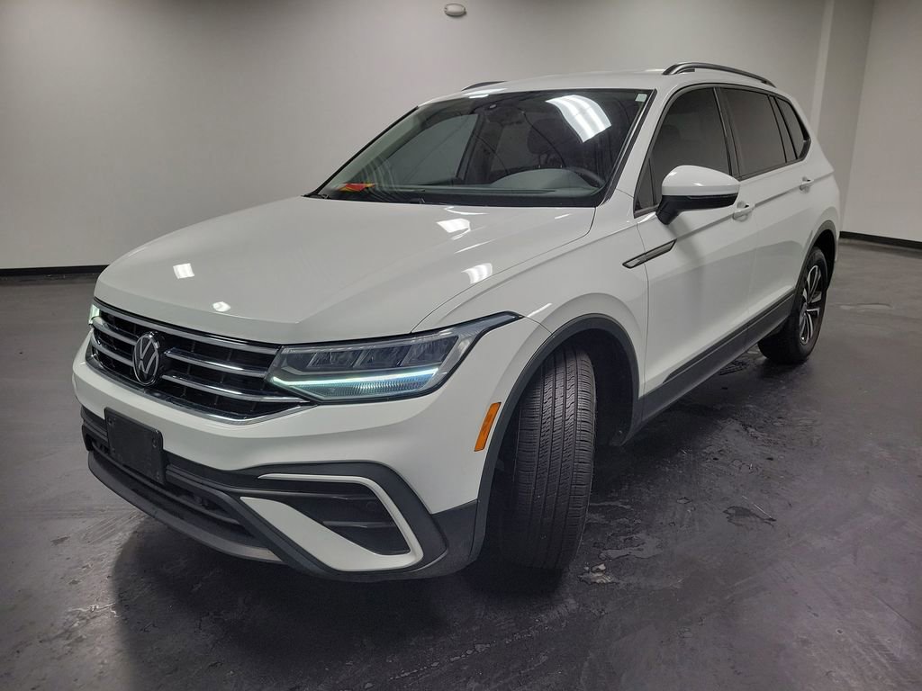 Used 2023 Volkswagen Tiguan S image 4