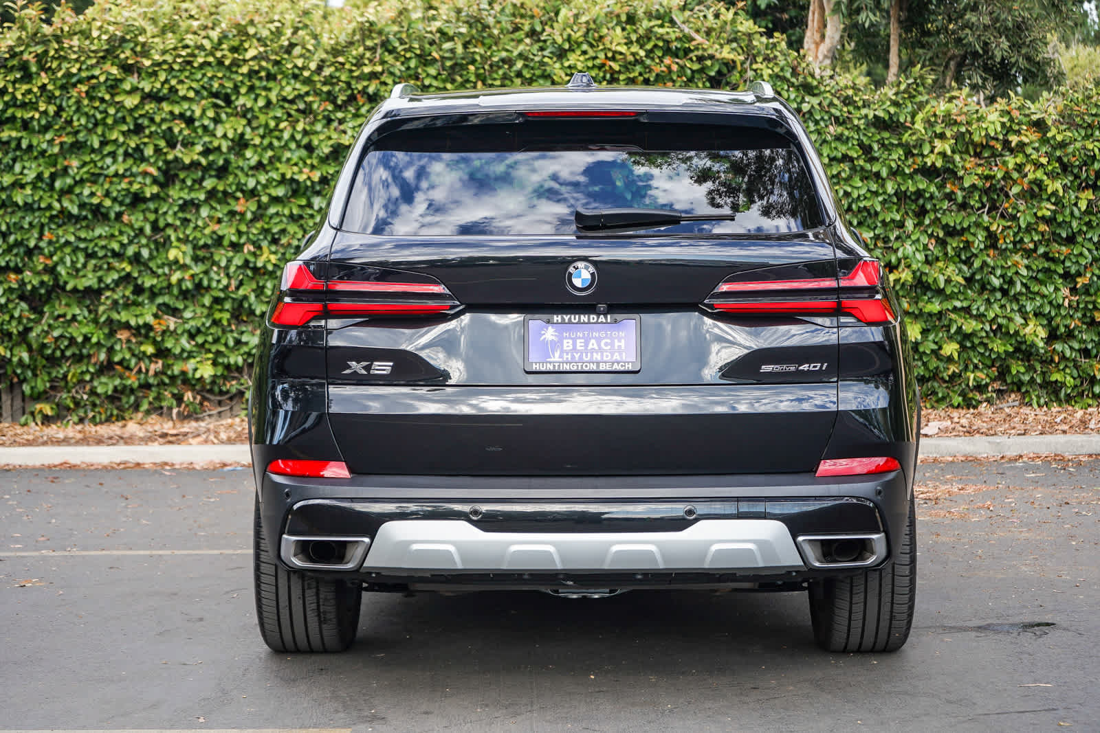Used 2024 BMW X5 sDrive40i w/ Parking Assistance Package RWD image 5