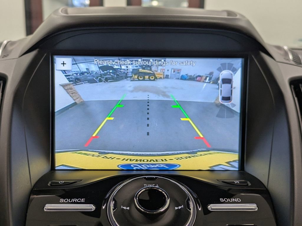 Used 2019 Ford Escape Titanium AWD/4WD image 13