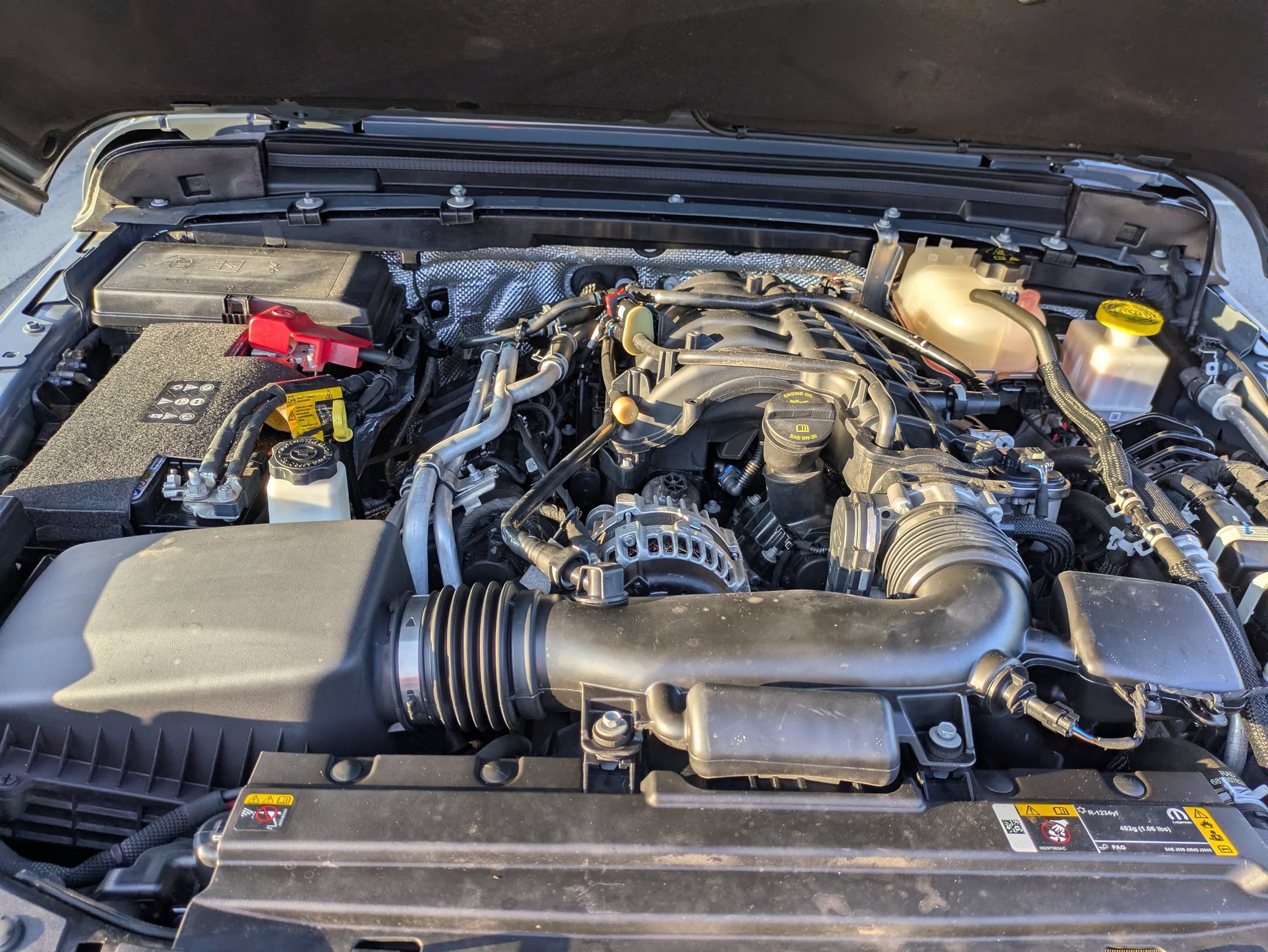 Used 2025 Jeep Gladiator Sport AWD/4WD image 40