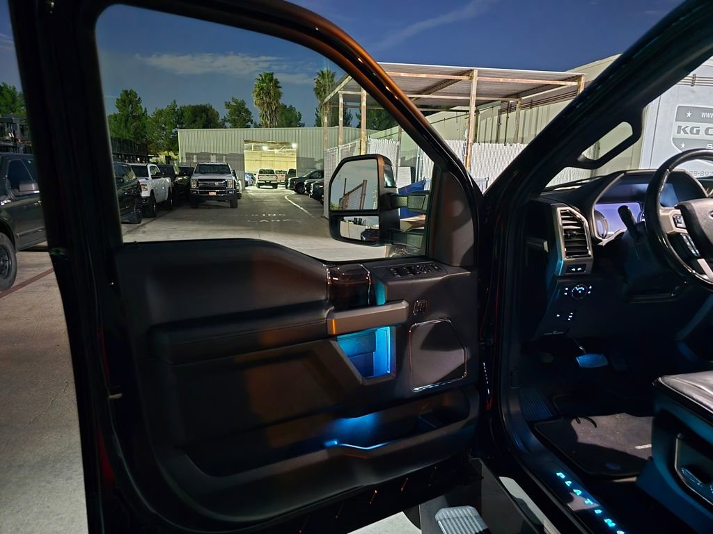 Used 2017 Ford F450 Platinum w/ Platinum Ultimate Package image 10