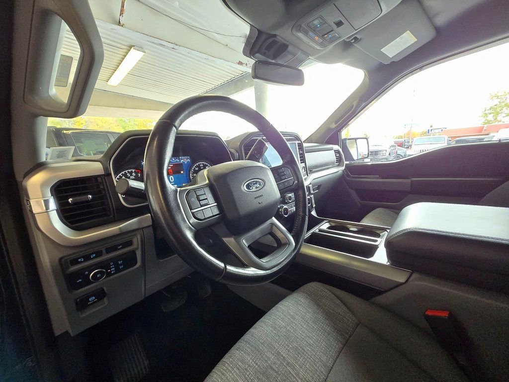 Used 2022 Ford F150 XLT w/ Equipment Group 302A High image 8