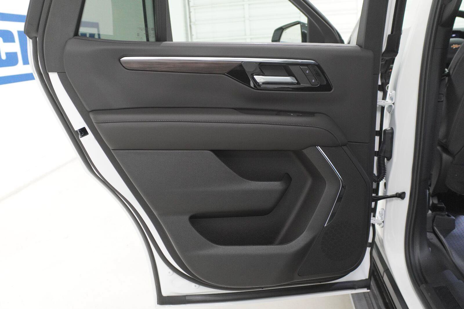 New 2026 Chevrolet Tahoe LS RWD image 32
