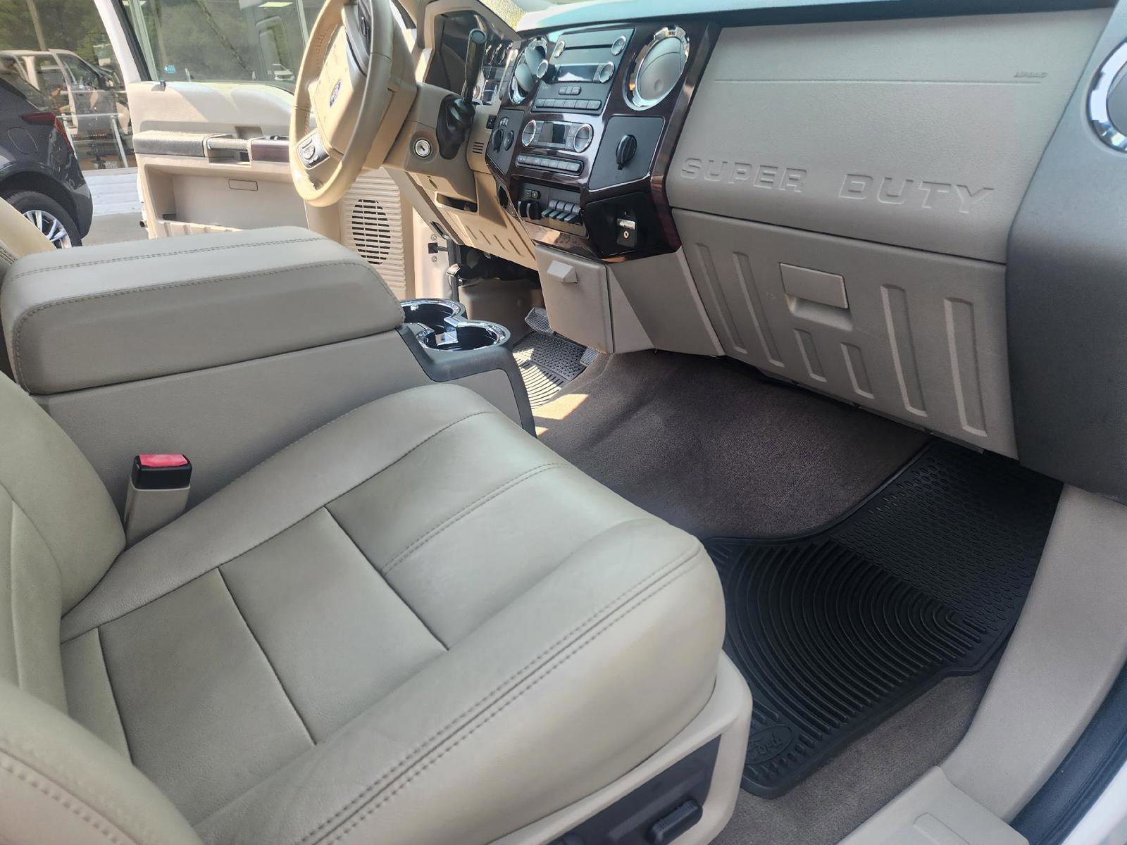 Used 2010 Ford F250 XL image 14