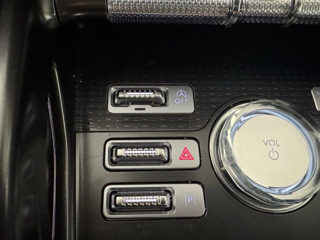 New 2025 Lincoln Nautilus Reserve w/ Jet Appearance Package AWD/4WD image 60