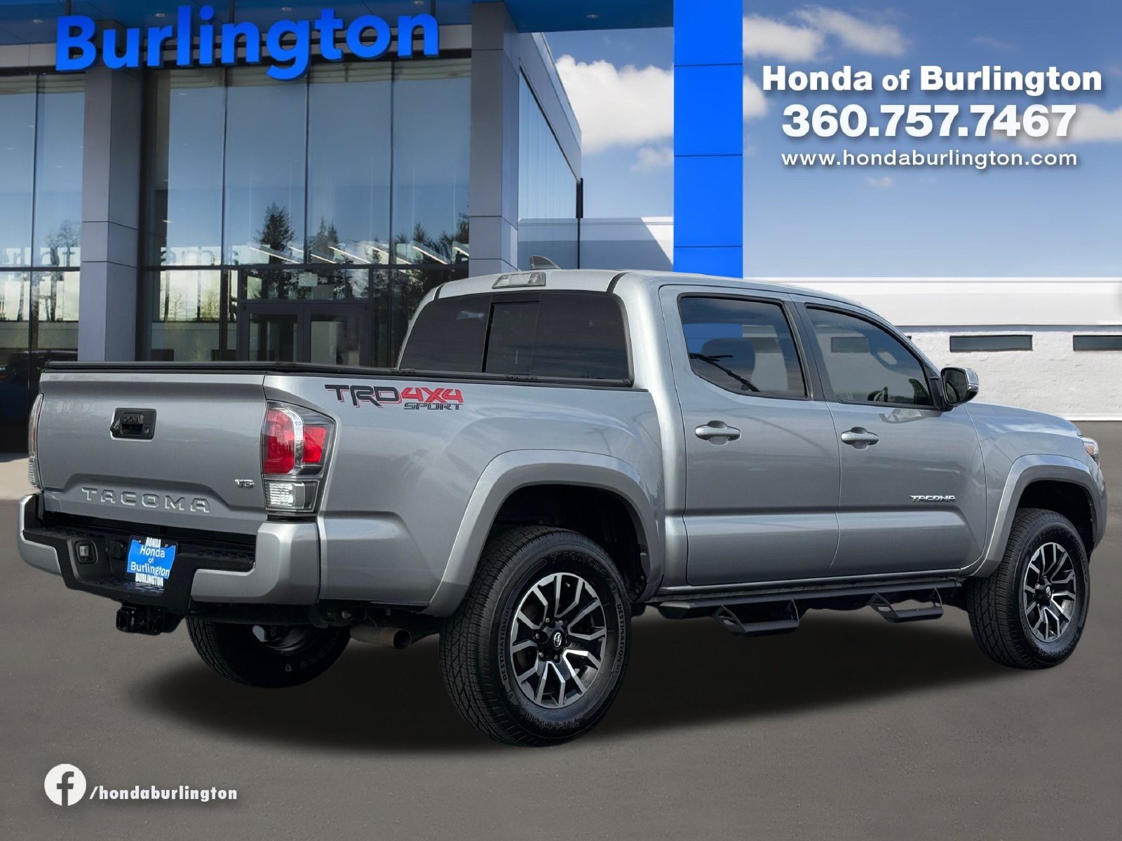 Used 2021 Toyota Tacoma TRD Sport AWD/4WD image 6