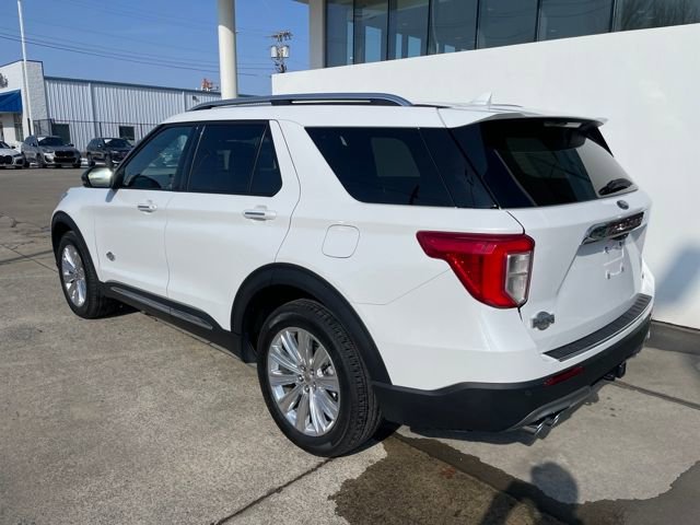Used 2023 Ford Explorer King Ranch w/ Technology Package image 3